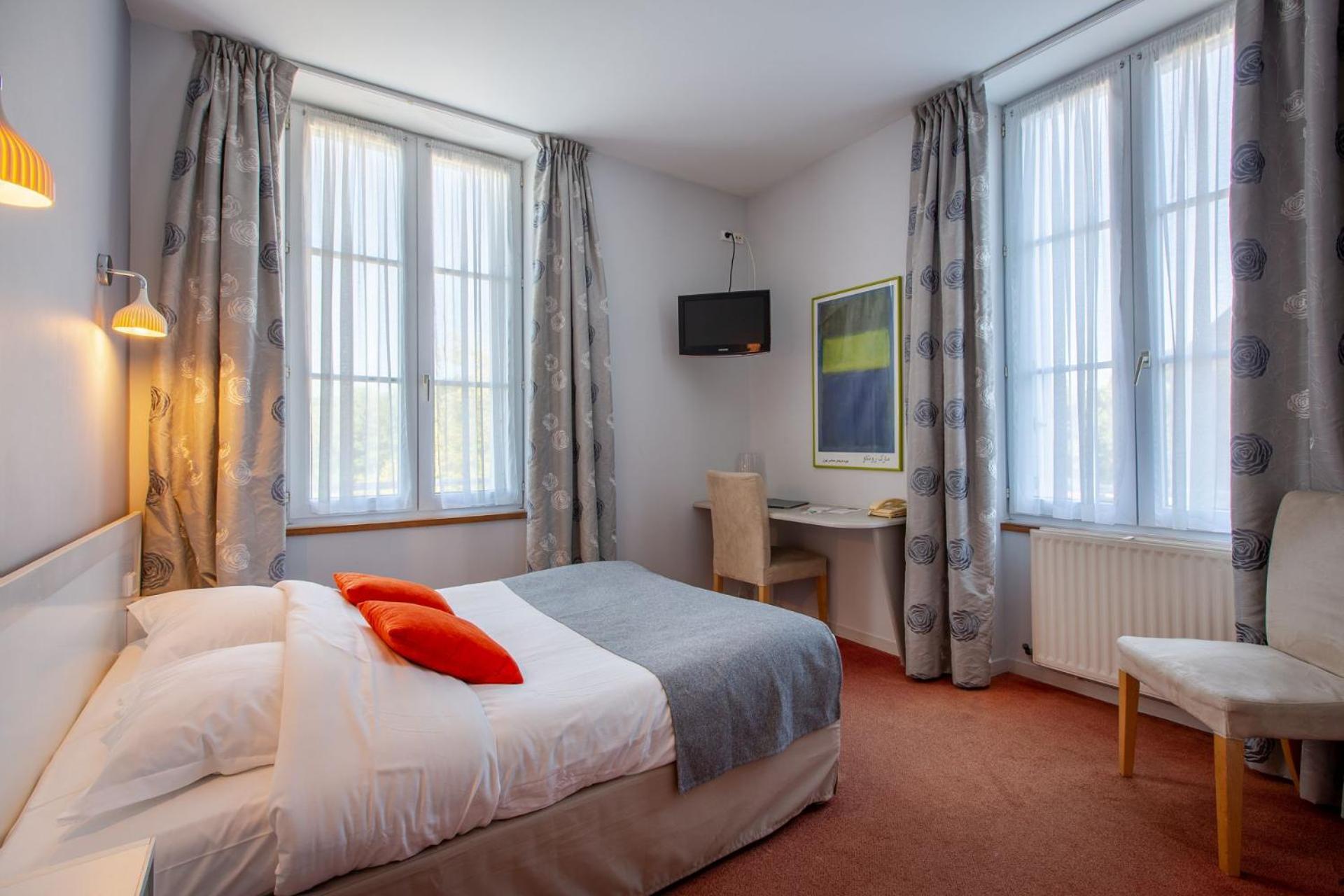 Hotel Mileade Le Domaine De La Blairie - Saumur Saint-Martin-de-la-Place Екстер'єр фото